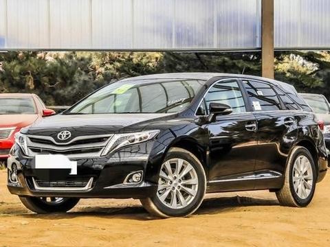 丰田黑马来了, 配2.7L四缸, 卖32万没人买惨遭停产