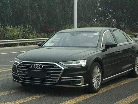 国内首台奥迪A8L正式上路, 黑科技太多, 网友: 还没有上一代霸气