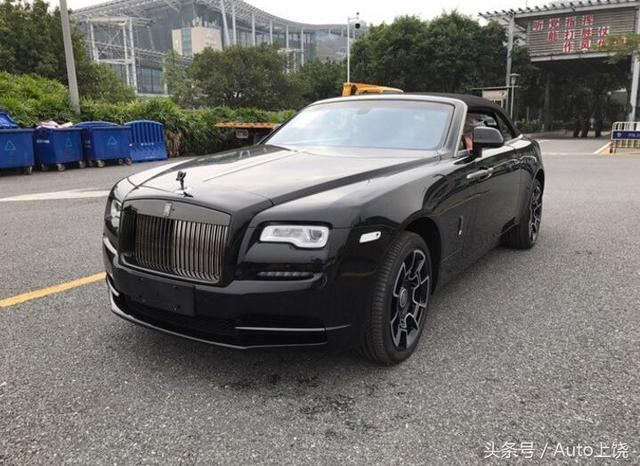 拆二代首选,送给小姐姐最喜欢的敞篷车,价值500万劳斯莱斯曜影