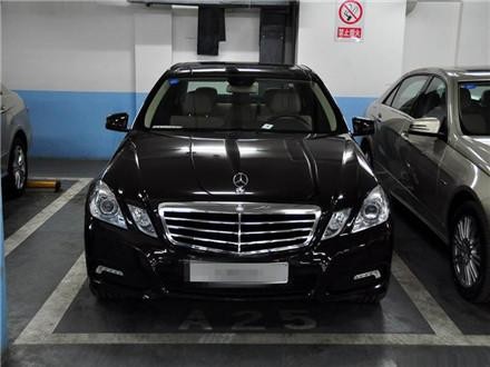 浙江一车主花48万买奔驰，15天爆胎2次，4S店称：过坑得30码！