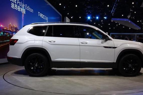 像百万豪车却只卖30万，卖赢了汉兰达，看过实车才知比路虎帅