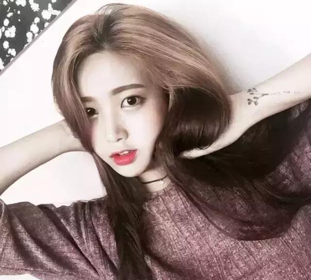 昆凌染金发成芭比娃娃,吴昕都hold住的二