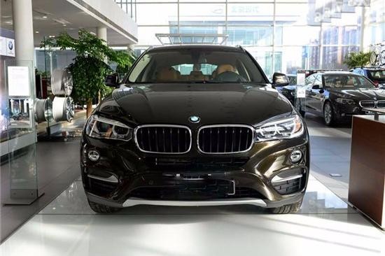 17款宝马X6 动感外形无可挑剔 极致体验