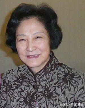 开国元帅贺龙的五个子女今何在? 女儿是少将, 儿子是海军司令!