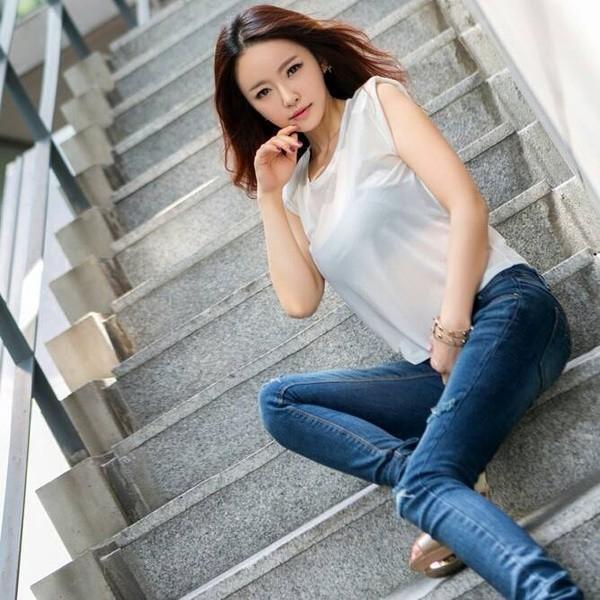 韩电影为博女星竟这样穿血仓眼球图片