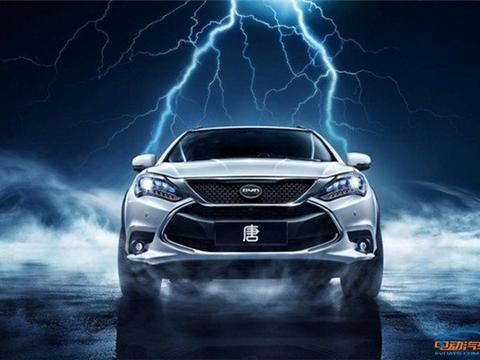 比亚迪唐，随时随地打麻将、吃火锅无所不能，原来是因为这个！