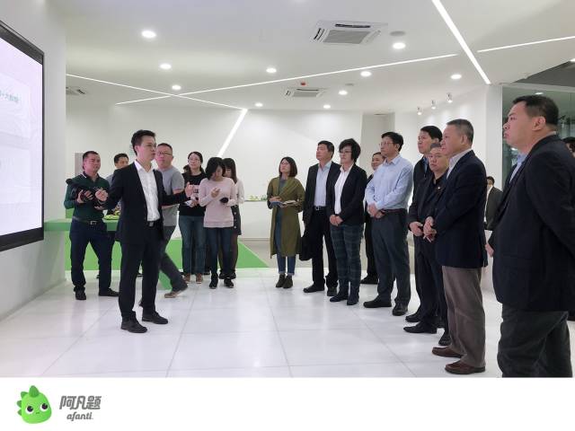 阿凡题“互联网+教育”代表企业于8日接受海南省省长沈晓明考察