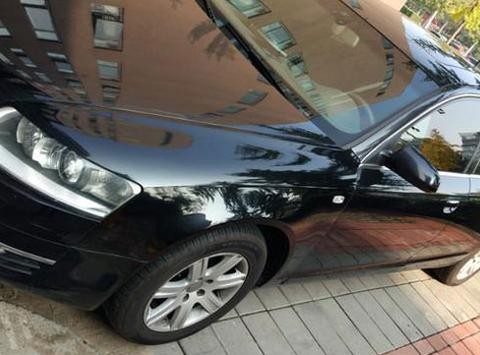 他五万买了辆35万公里的奥迪A6,是捡漏还是坑？打开车门后惊讶了