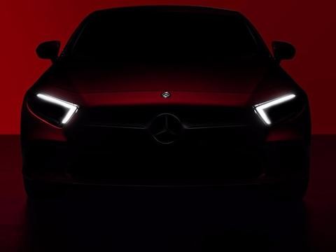 2018年梅赛德斯 - 奔驰CLS新款四门轿跑车在洛杉矶首次亮相