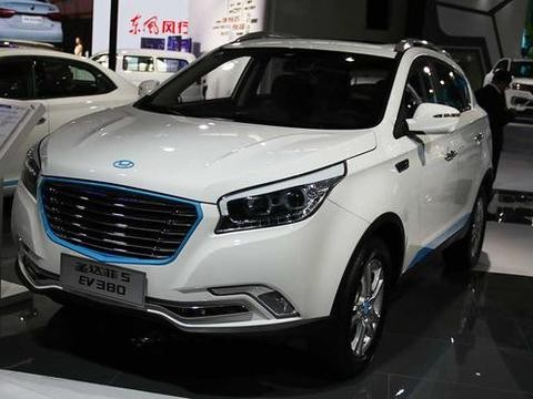最大续航450公里 华泰圣达菲5 EV380 2017广州车展实拍