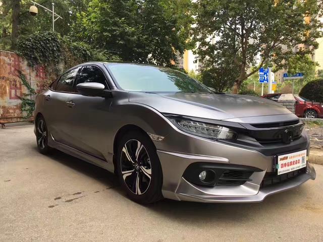 本田思域车身改色电光战斗灰改色贴膜效果