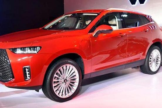 国产豪华插电混动SUV，扭矩524牛米，百公里6.5秒油耗仅2.3升