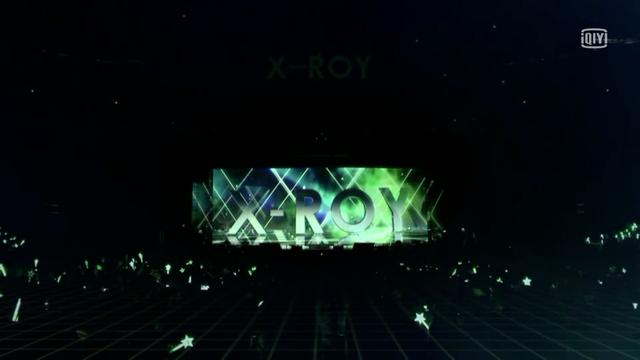王源生日会上一首歌唱哭了，TFBOYS合体了，我啵儿好开心呀