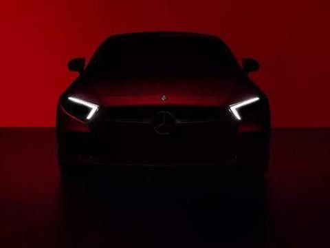 第三代 CLS 伪装照大量露出，女神就算全身打码也让人兴奋