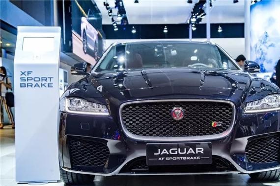 买A6 Avant还不如买它，性能爆炸配8AT，机械增压比Jeep还专业