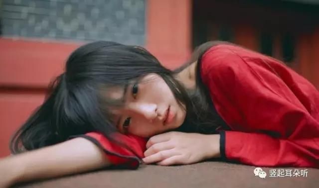 揭秘：大学教授的工资是多少？比大部分老师多！