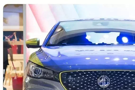 新能源+互联智行，名爵6插电混动版广州首秀｜车业杂谈