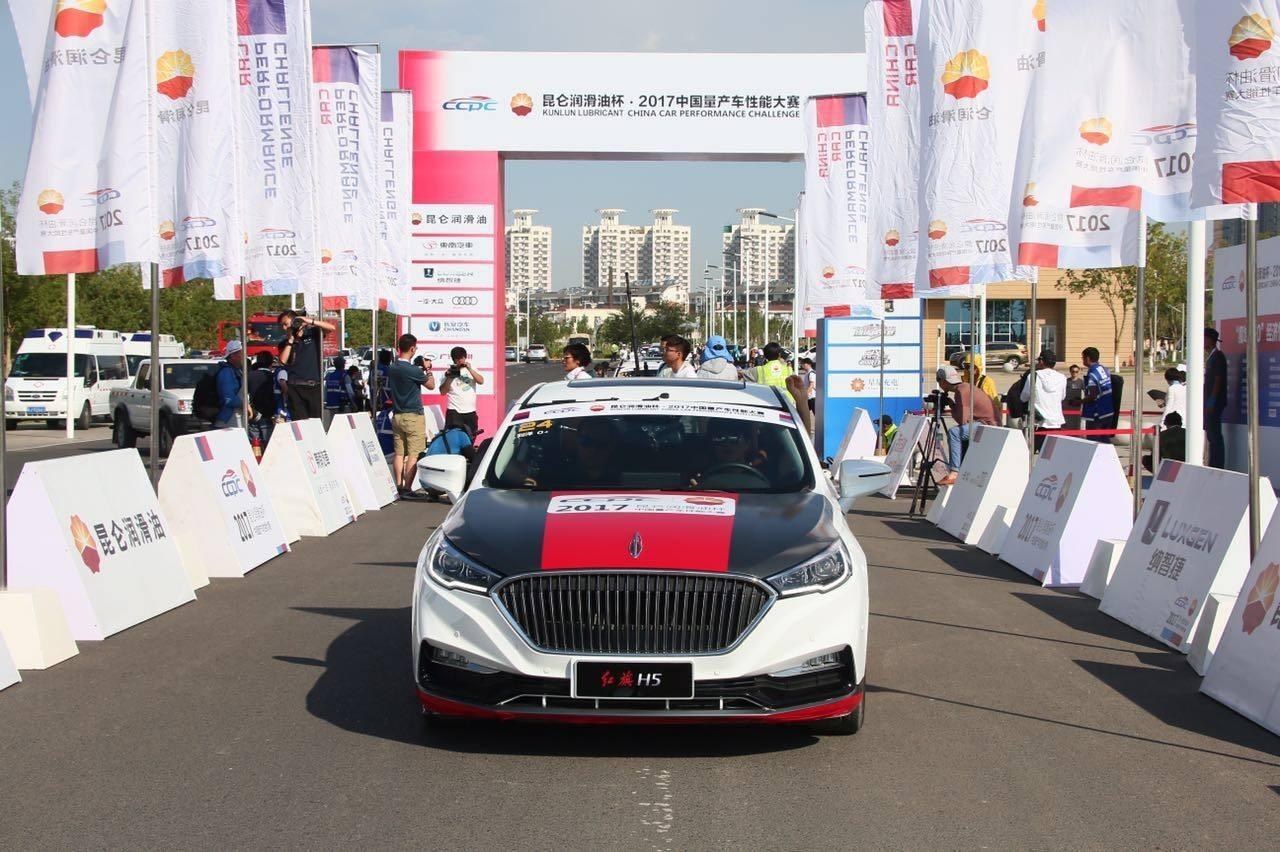 国产高端代表,SUV看魏派VV7,轿车就看红旗H