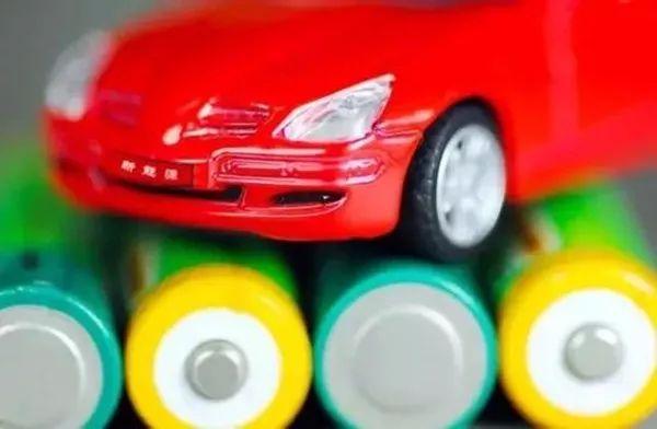 一汽夏利终止转让公司股份;油耗积分大棒下车