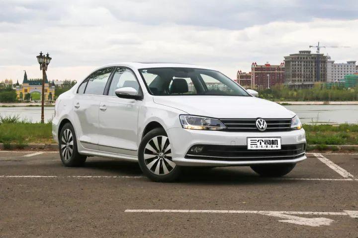 198b-fynwxum9425372.jpg