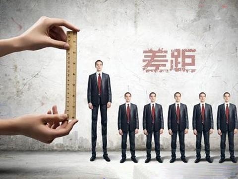 入门级日系车型飞度，完全是国产车的