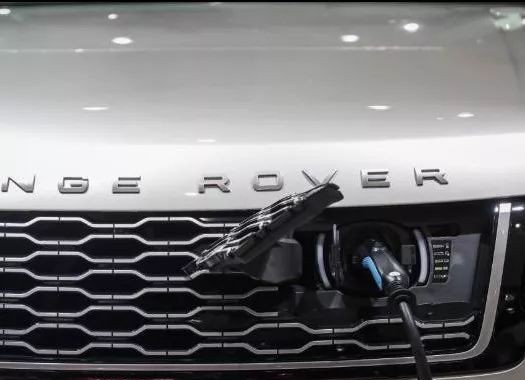 你相信有百公里2.7L的揽胜运动吗？这次是真的有 | 广州车展