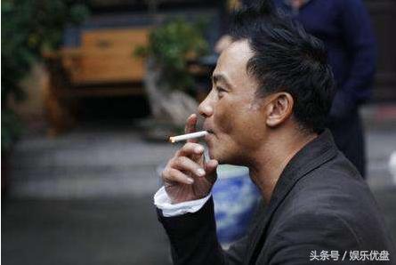娱乐圈爱好抽烟的明星,任达华爱好中南海香烟