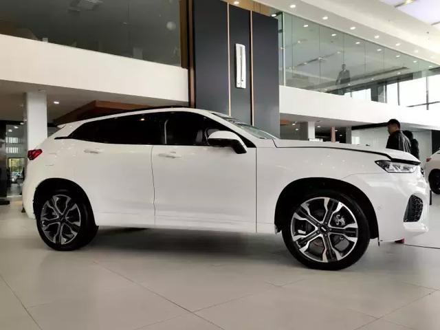 试驾排队!长城豪华品牌WEY到底怎么样?