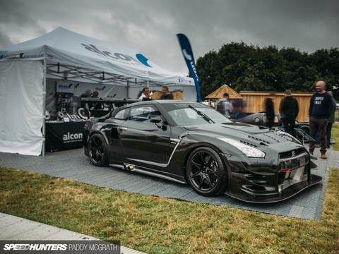 马力至上论 钟爱直线加速赛的千匹R35