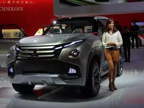 普拉多遇强敌，8AT配全时四驱，一旦20万上市，路虎都靠边站