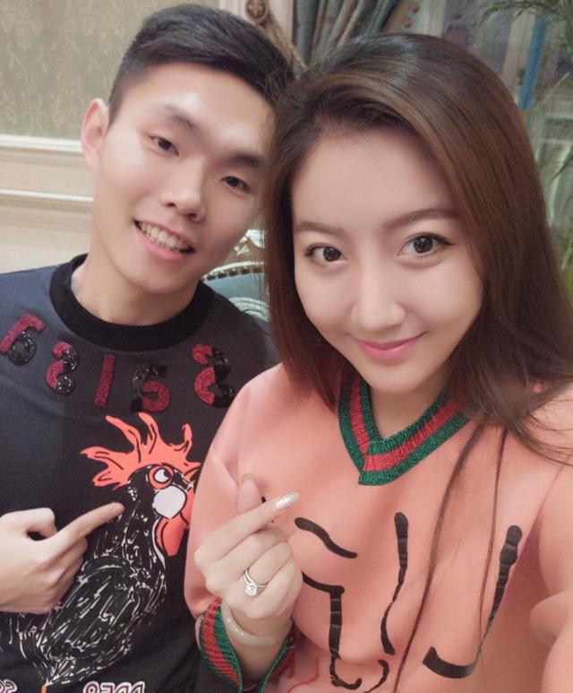 王上源和女友芦瑶瑶