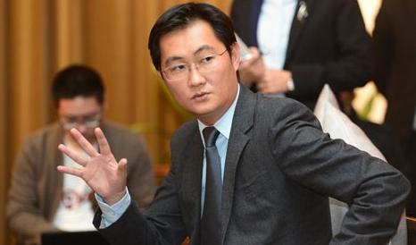 这个潮汕人超老乡李嘉诚，身家474亿美元成亚洲首富，马云也不敌