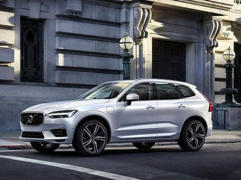 沃尔沃再次放大招，全新黑科技内饰，2.0T标配四驱，仅28万要火