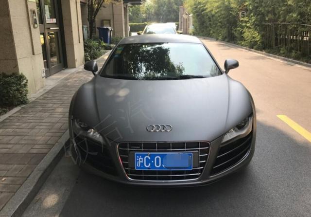 上海郊区车友花268万元买辆高配奥迪R8:挂沪