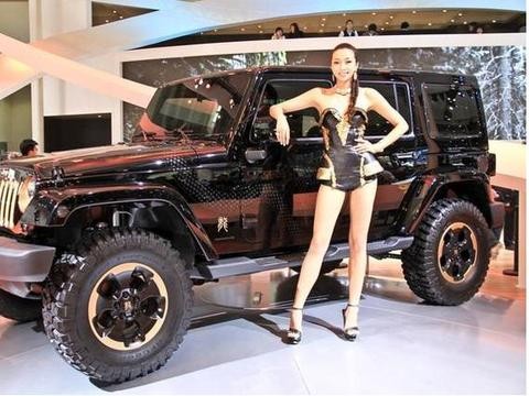 2018款Jeep牧马人太彪悍了，别说丰田普拉多就连宝马都不放眼里