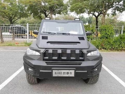 这国产车没有赚国人的钱，国外价格高过国内60万，国内没人敢开