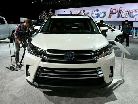 全新汉兰达登场！换装8AT，上市加价5万也不愁卖