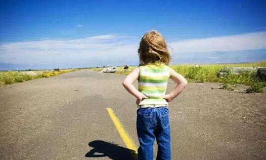 想带3岁宝宝出去旅游,老公却说小孩记不住3岁