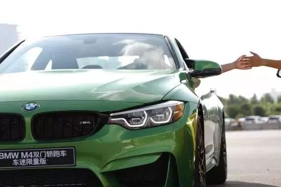 我想大声告诉你