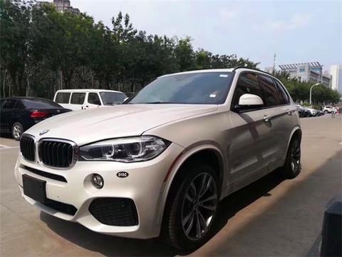 18款宝马X5 无论是越野还是家用 都游刃有余