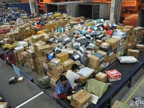 这么多物流巨头都选它，为何福特全顺能够屡获殊荣？