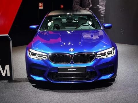 200万预算买性能车，M5还是E63？
