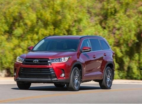 2018款丰田汉兰达，外观霸气十足、售24万，你还会买大众途观L？