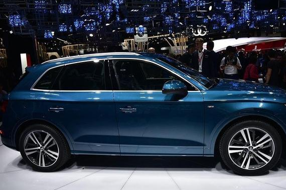 18款奥迪Q5震撼上市开售全新配置给你不一样的驾乘体验