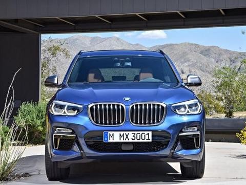 全新宝马X3实车亮相，搭3.0T四驱，4.8秒破百，碾压奥迪Q5