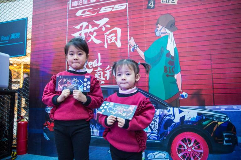 《中国有嘻哈》人气Rapper小鬼助阵未来嘻哈