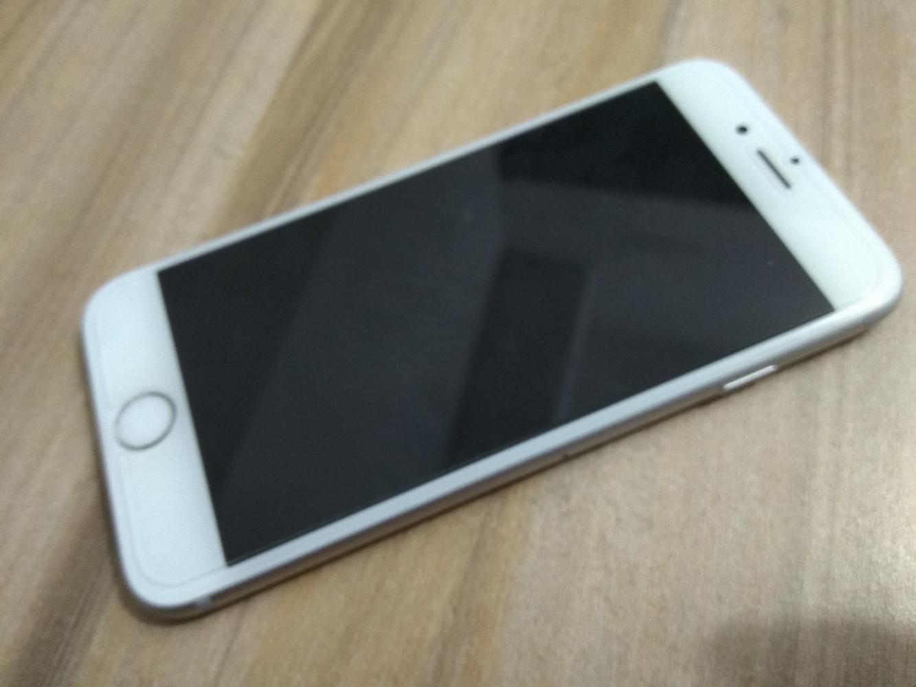 智能手机只有两种：一种叫手机，一种叫iPhone