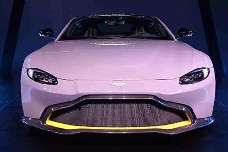 阿斯顿马丁憋了12年，新一代vantage终于全球首发