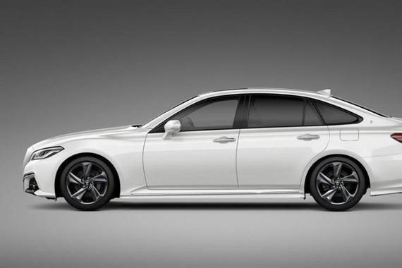 车长近5米，全系带T，配8档自动变速器，重新定义C级新标杆