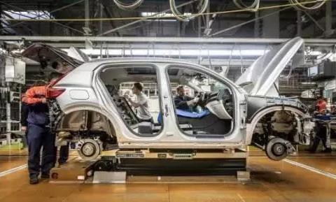 沃尔沃XC40明年国产，或售20万，对标奥迪Q3，还买什么领克！